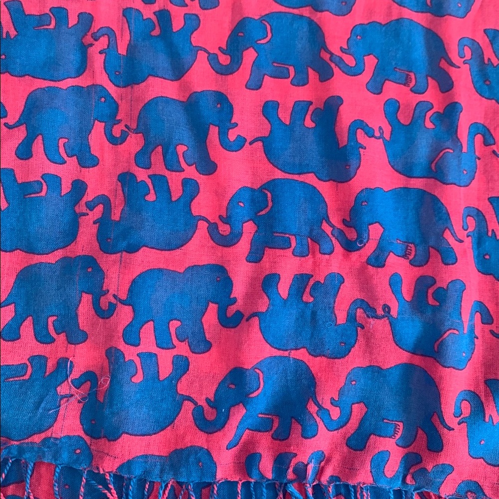 Lilly Pulitzer tusk in the sun scarf